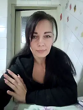 Snapshot of Adeline3302 chatting on 02.15.26 Adeline3302 online show from 02.15.26