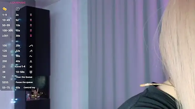 PieraMarch online show from 10.20.25