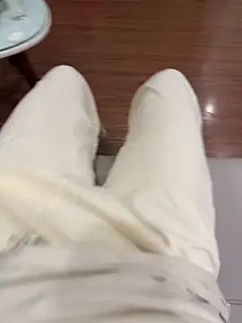 Meii-meyy online show from 11.13.25