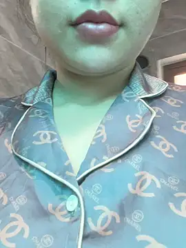 -Luxury online show from 02.28.26