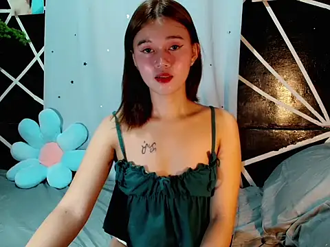 urgirl mikah online show from 09.28.25