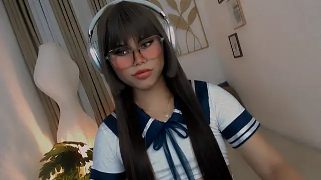 Snapshot of PrettyBlythes_TS chatting on 07.05.26 PrettyBlythes TS online show from 07.05.26
