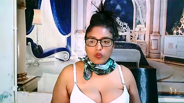 Snapshot of IndiaBlackPanther chatting on 12.01.25 IndiaBlackPanther online show from 12.01.25