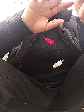 Snapshot of Rioo122 chatting on 11.21.25 Rioo122 online show from 11.21.25