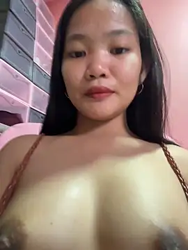 Snapshot of princess_janine chatting on 01.06.26 princess janine online show from 01.06.26