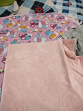 Yina219 online show from 10.05.25