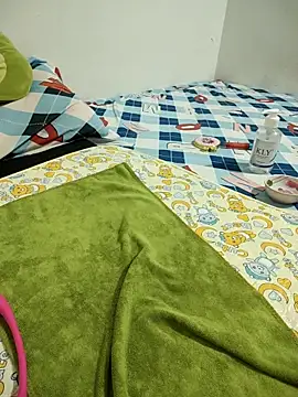 Yina219 online show from 10.08.25