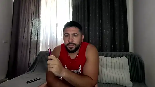 Gold Alpha Boy online show from 09.26.25