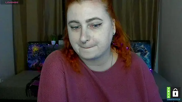 Snapshot of Alicia_love00 chatting on 10.13.25 Alicia love00 online show from 10.13.25