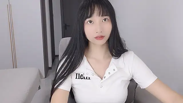 Snapshot of Lisa-3333 chatting on 09.15.25 Lisa-3333 online show from 09.15.25