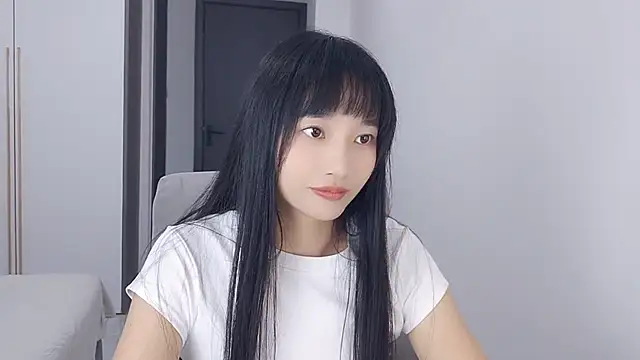 Snapshot of Lisa-3333 chatting on 09.20.25 Lisa-3333 online show from 09.20.25