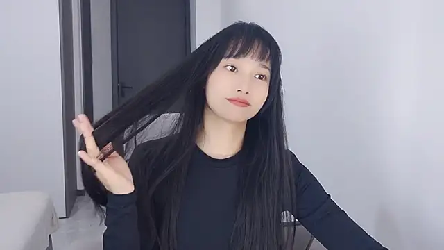 Snapshot of Lisa-3333 chatting on 11.01.25 Lisa-3333 online show from 11.01.25