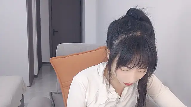 Snapshot of Lisa-3333 chatting on 11.11.25 Lisa-3333 online show from 11.11.25