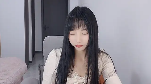 Snapshot of Lisa-3333 chatting on 11.28.25 Lisa-3333 online show from 11.28.25