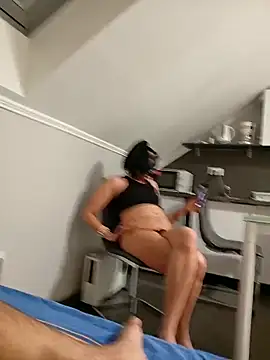 Sandrasweetgirl online show from 02.02.26