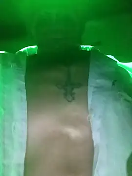 Snapshot of Oaxhot chatting on 10.06.25 Oaxhot online show from 10.06.25