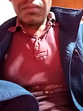 Snapshot of Oaxhot chatting on 10.16.25 Oaxhot online show from 10.16.25