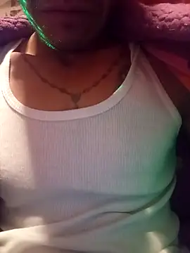 Snapshot of Oaxhot chatting on 10.26.25 Oaxhot online show from 10.26.25