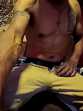 Snapshot of Oaxhot chatting on 02.26.26 Oaxhot online show from 02.26.26