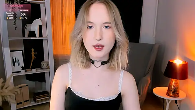 kikishyness online show from 11.23.25