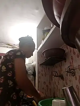 ISHANI-SINGH online show from 11.20.25