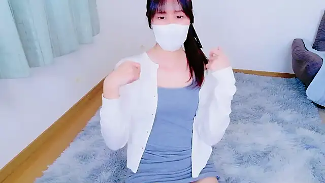 Snapshot of _Shuka_ chatting on 02.17.26 Shuka online show from 02.17.26