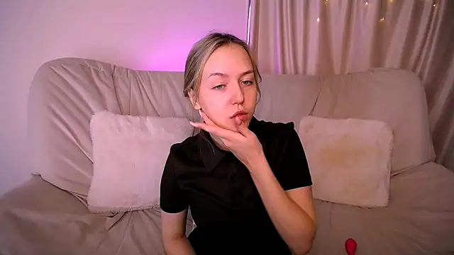 CindySparkl online show from 04.10.26