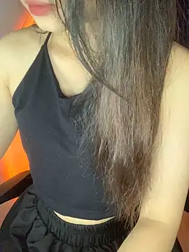 Snapshot of Tinasx56 chatting on 11.16.25 Tinasx56 online show from 11.16.25