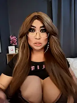 Snapshot of Mselegantjanina chatting on 02.15.26 Mselegantjanina online show from 02.15.26