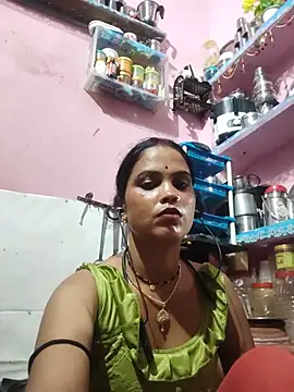 Snapshot of Cut_ragni chatting on 08.02.26 Cut ragni online show from 08.02.26
