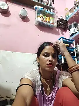 Snapshot of Cut_ragni chatting on 08.05.26 Cut ragni online show from 08.05.26