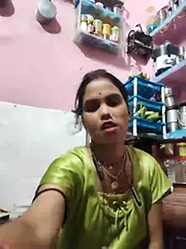 Snapshot of Cut_ragni chatting on 08.07.26 Cut ragni online show from 08.07.26