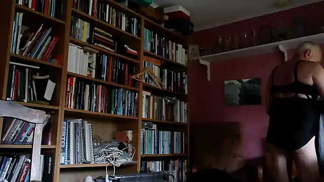 Solek56 online show from 10.14.25