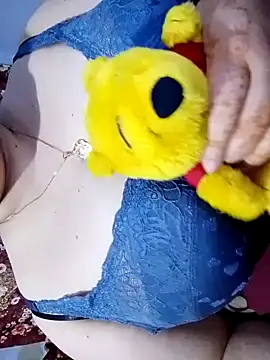 Snapshot of Hnonasix89 chatting on 02.25.26 Hnonasix89 online show from 02.25.26