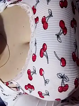 Snapshot of Hnonasix89 chatting on 03.21.26 Hnonasix89 online show from 03.21.26