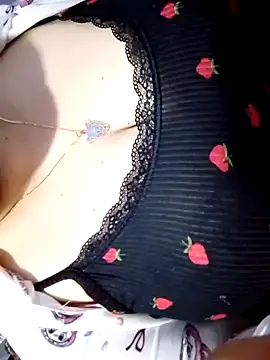 Snapshot of Hnonasix89 chatting on 03.25.26 Hnonasix89 online show from 03.25.26