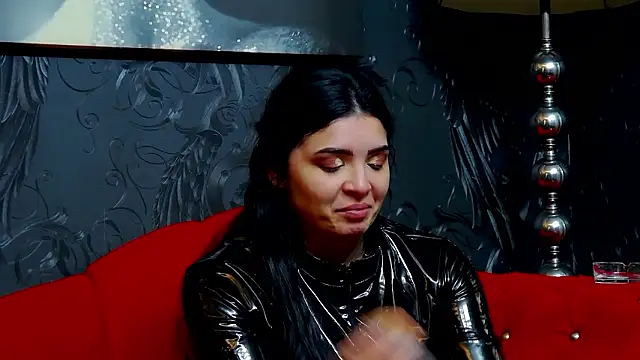 Snapshot of DevashaQueenX chatting on 02.06.26 DevashaQueenX online show from 02.06.26