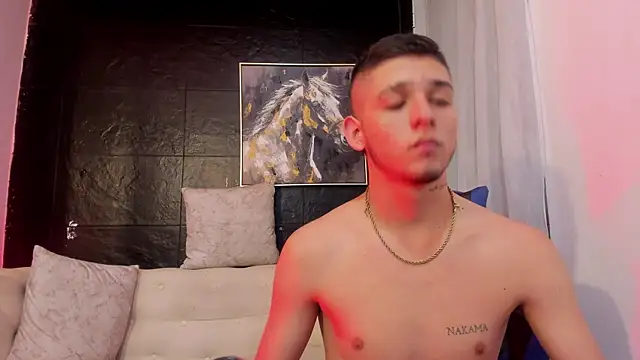 Snapshot of Mathewboy1 chatting on 09.30.25 Mathewboy1 online show from 09.30.25