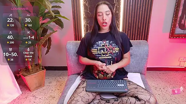 saori katusmi online show from 10.07.25