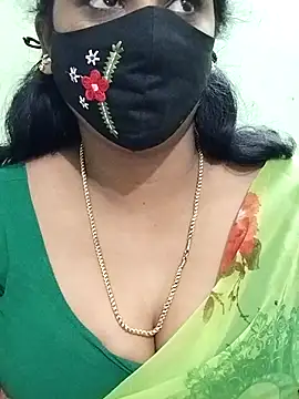 Snapshot of yoga-mithraa chatting on 03.17.26 yoga-mithraa online show from 03.17.26