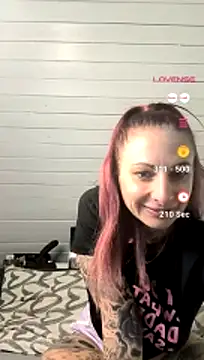 Snapshot of Dirty_Mel chatting on 07.25.26 Dirty Mel online show from 07.25.26