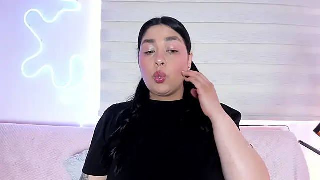 missweetpeach online show from 10.23.25