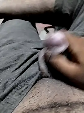 Snapshot of Girls_pussy_rider chatting on 04.15.26 Girls pussy rider online show from 04.15.26