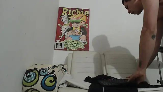 Thomasjons  online show from 12.18.25