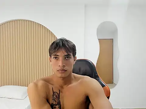 Snapshot of kenshi_roa chatting on 05.06.26 kenshi roa online show from 05.06.26