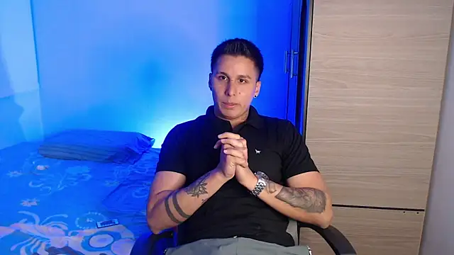 valentinosex1 online show from 01.08.26