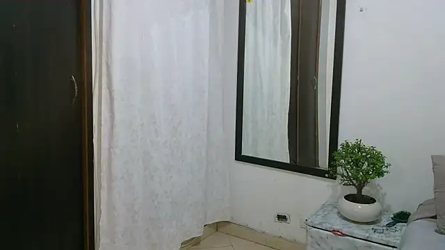 Zendaya11 online show from 09.12.25