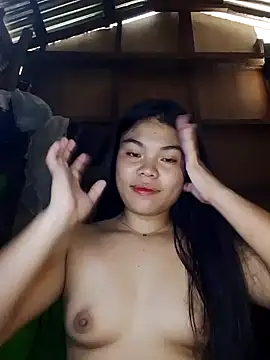 Snapshot of cloe_candy19 chatting on 09.23.25 cloe candy19 online show from 09.23.25