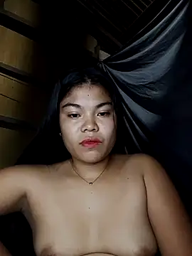 Snapshot of cloe_candy19 chatting on 09.25.25 cloe candy19 online show from 09.25.25