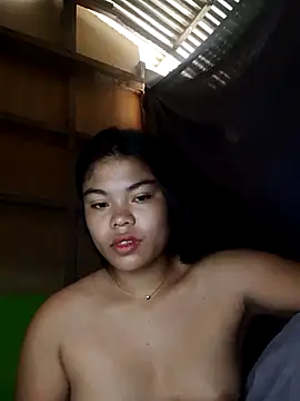 Snapshot of cloe_candy19 chatting on 10.01.25 cloe candy19 online show from 10.01.25